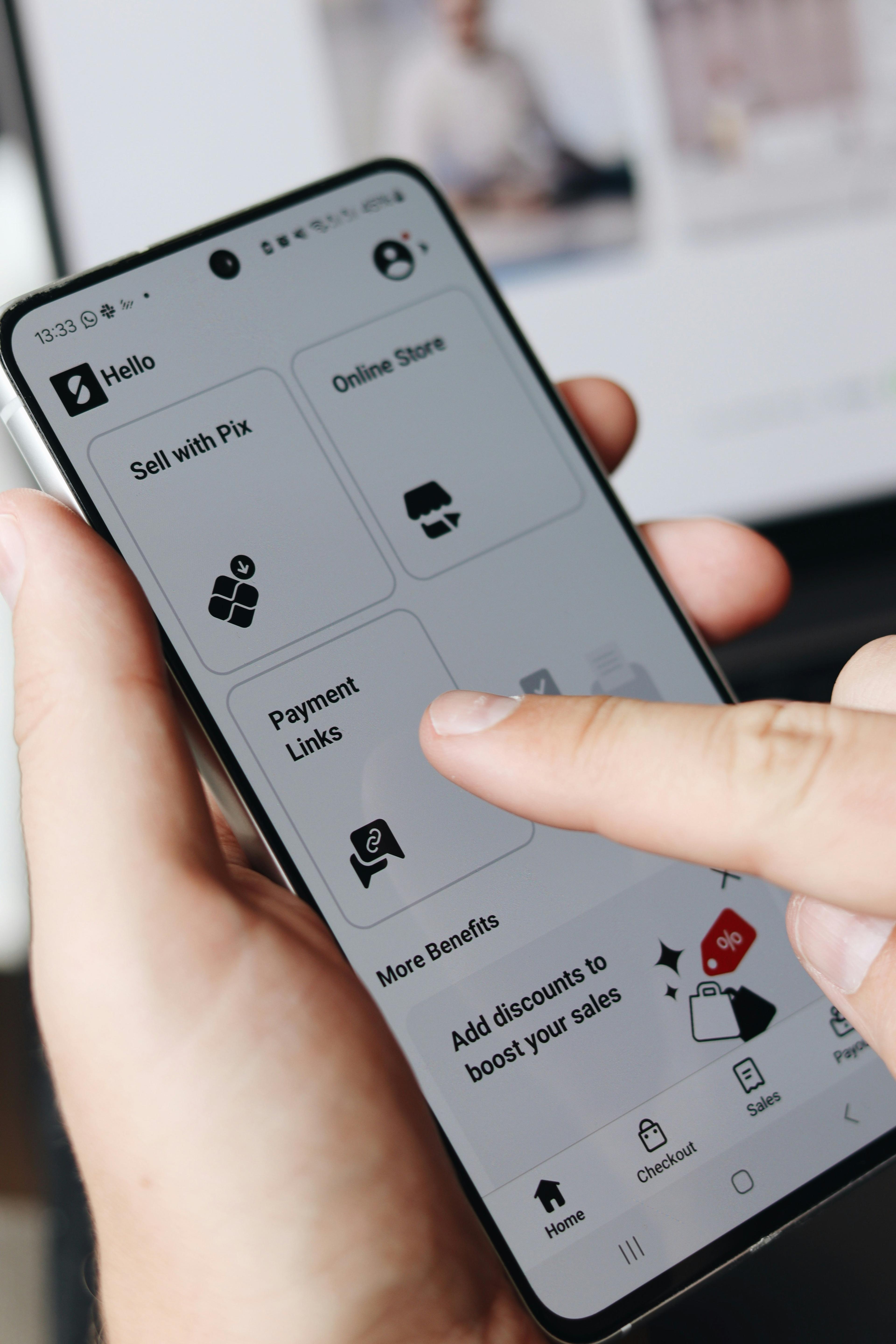 Mobile shopping experience on smartphone